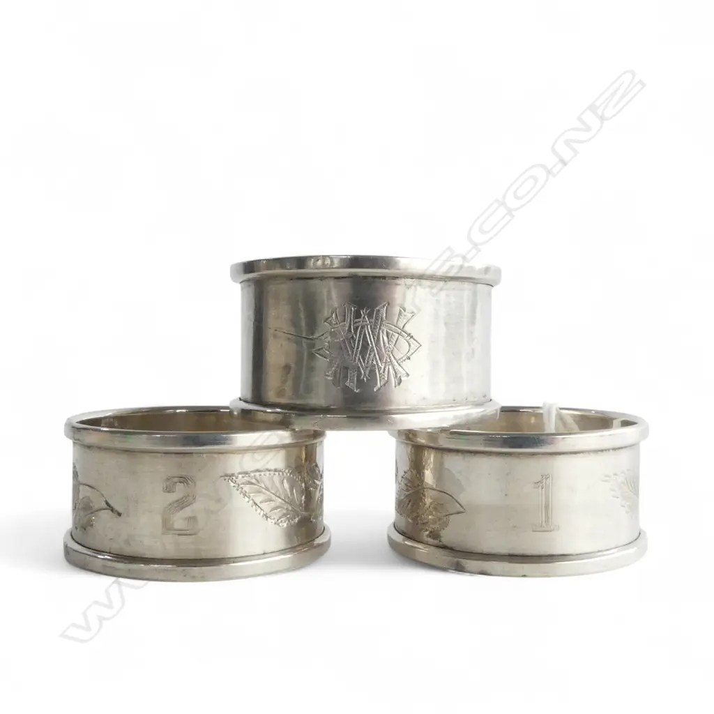 3 STG SILVER NAPKIN RINGS, (PR+1) 45.9gms Image 1++