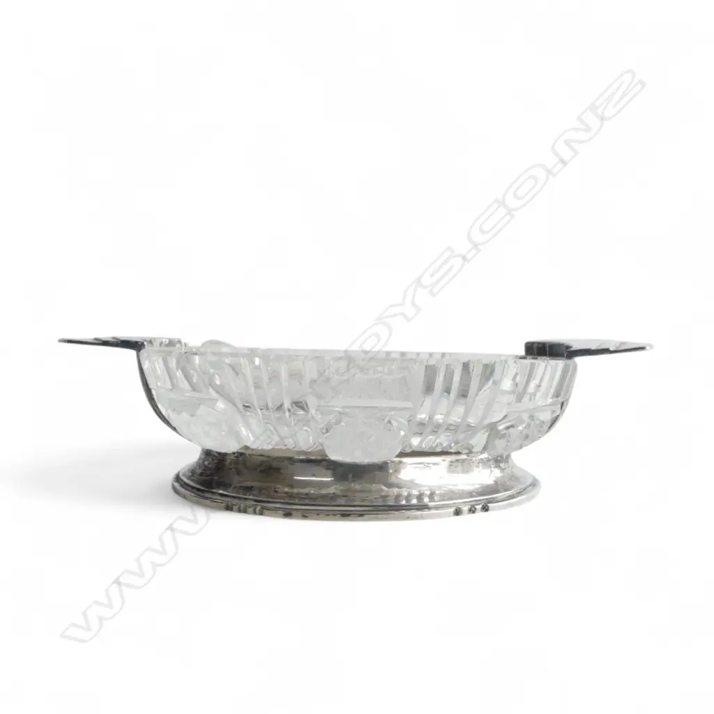 STG SILVER & CRYSTAL DISH, EDINBURGH 1938 130x90mm chips Image 1++
