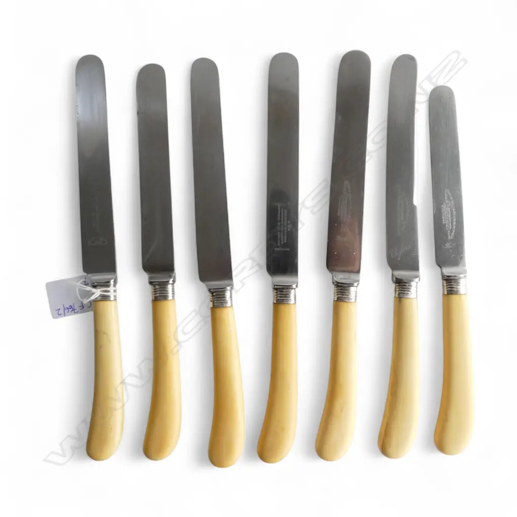 7 IVORINE PISTOL GRIP KNIVES w. STG SILVER TRIM L.255mm Image 1++