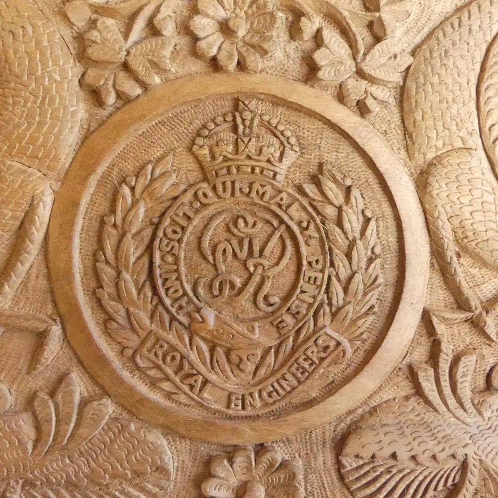 INTERESTING HEAVILY CARVED CHINESE CIGAR BOX INSIDE LID ROYAL ENGINEERS CARVED CREST GEORGE VI, WWII, 2 280 x 170 x 120m Image 1++