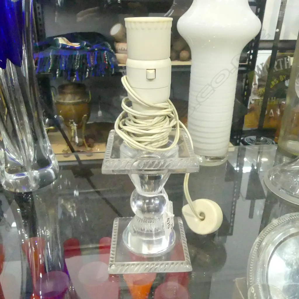 LALIQUE FRANCE CRYSTAL SQUARE BASED DECO LAMPBASE WITH SQUARE PLATEAU, SIGNED H ( NOT INCL FITTING) 120mm Image 1++