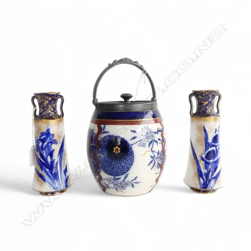 ROYAL DOULTON BISCUIT BARREL  + 2 VASES H.180mm repair to handle Image 1++