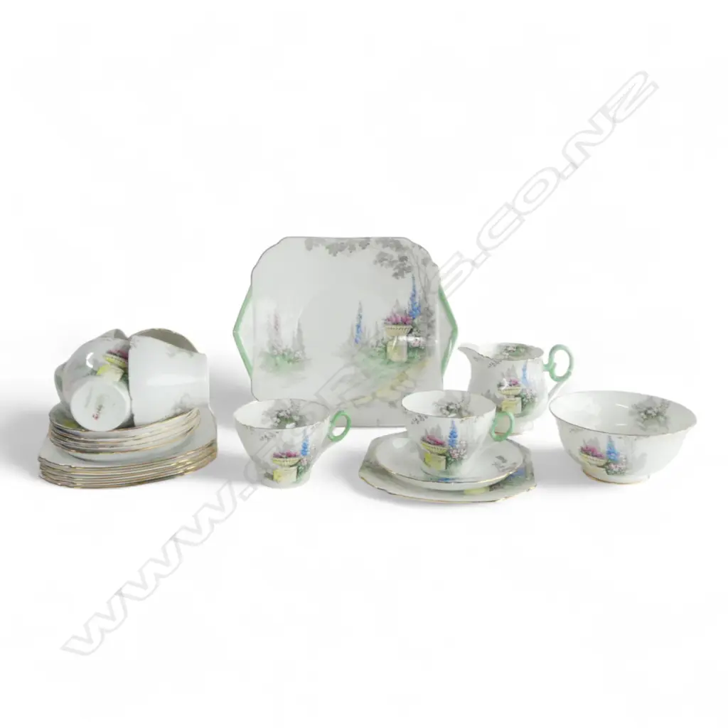 A Six place 21 pce Shelley part tea service Queen Anne Cottage pattern. Image 1++