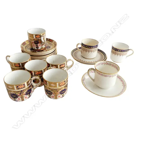 ASSORTED DEMITASSE C/S INCL. 6 ROYAL CROWN DERBY IMARI