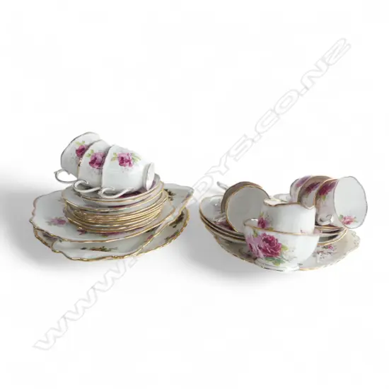 ASST. ROYAL ALBERT 'AMERICAN BEAUTY' TEA CHINA + 'LAVENDER ROSE' PLATE