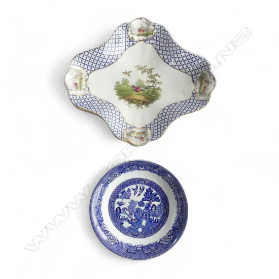 3 WEDGWOOD PARTRIDGE/PHEASANT PLATES + WILLOW PATTERN BOWLS