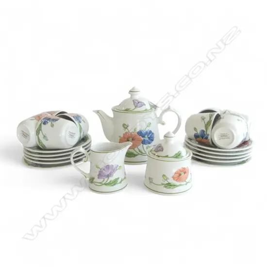 21 PCE VILLEROY & BOCH 'AMAPOLA' TEA SET; 8 CUPS, 10 SAUCERS, MILK, SUGAR, TEAPOT