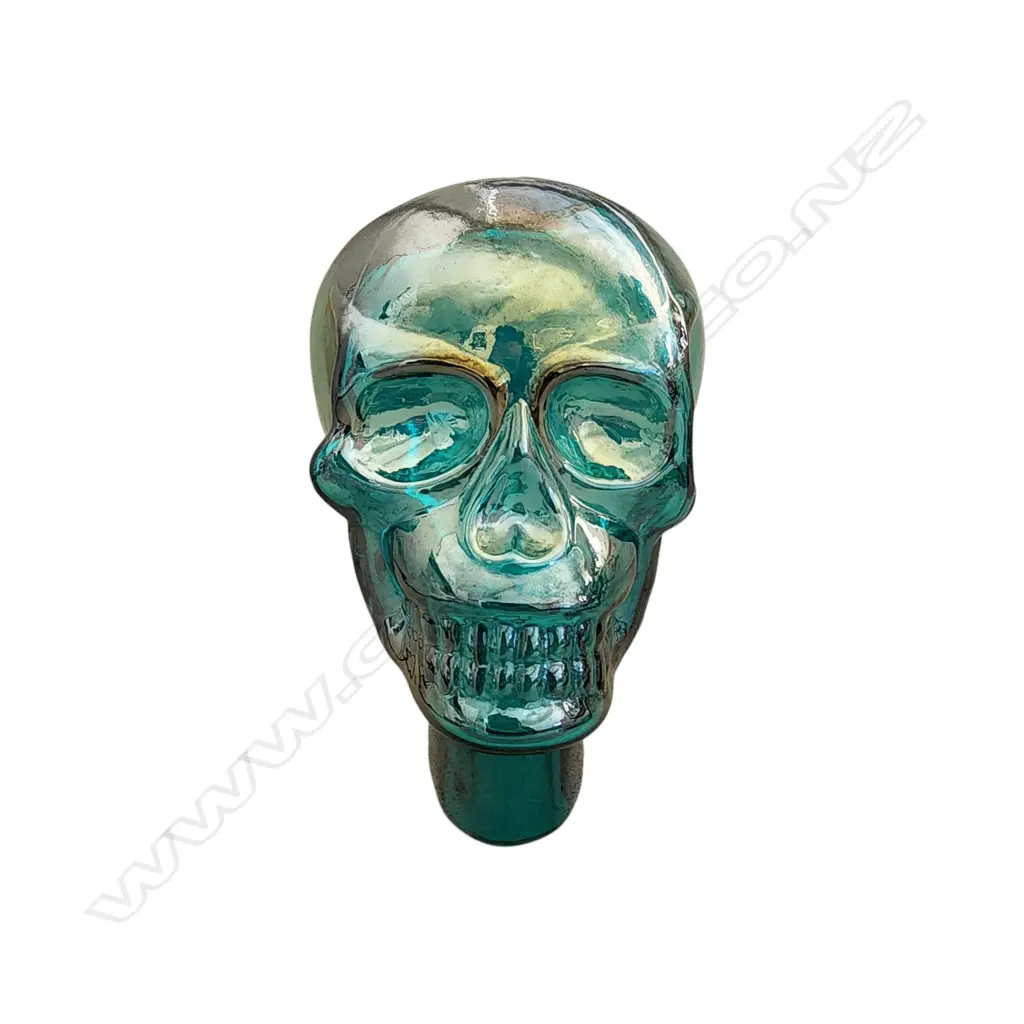 AQUA BLUE GLASS SHINY SKELETON SKULL STATUE 180 x 180 mm Image 1++