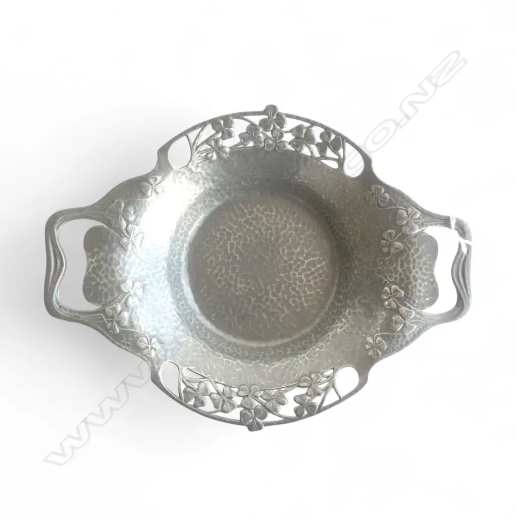 ARTS & CRAFTS TUDRIC PEWTER LIBERTY & CO DISH by REX SILVER C.1904, L.280MM Image 1++