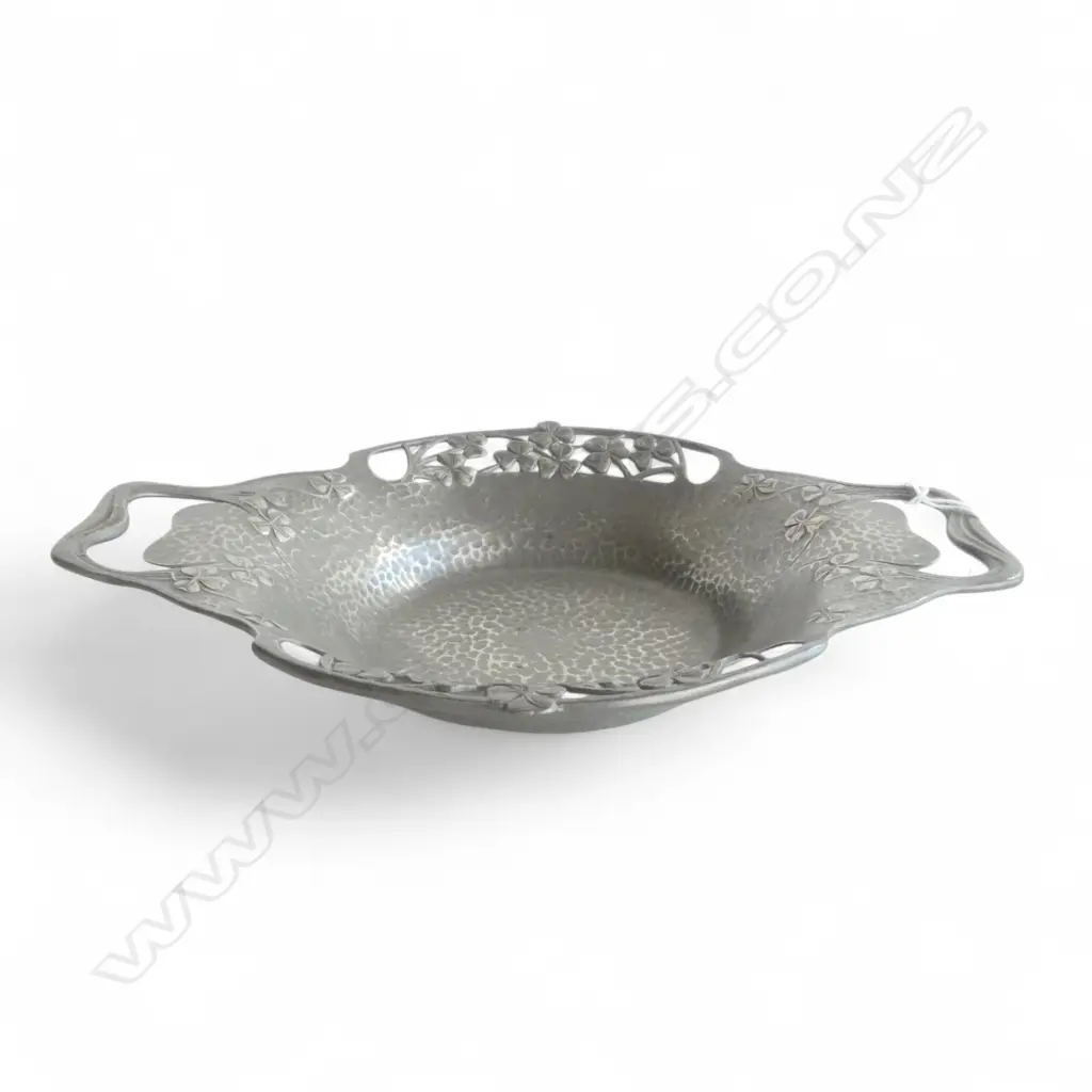 ARTS & CRAFTS TUDRIC PEWTER LIBERTY & CO DISH by REX SILVER C.1904, L.280MM Image 1++