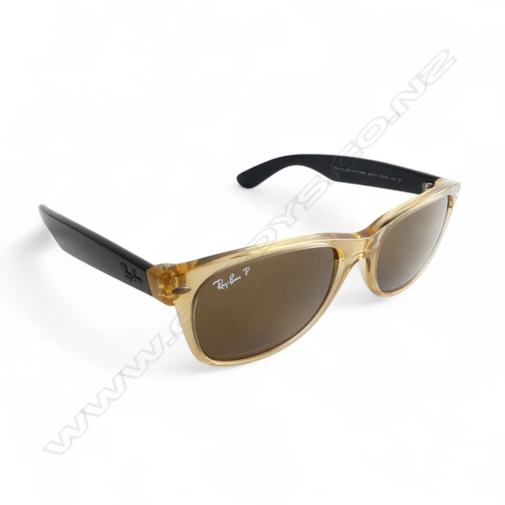 PR RAY-BAN 'NEW WAYFARER' POLARISED SUNGLASSES, MADE IN ITALY, CASED Image 1++