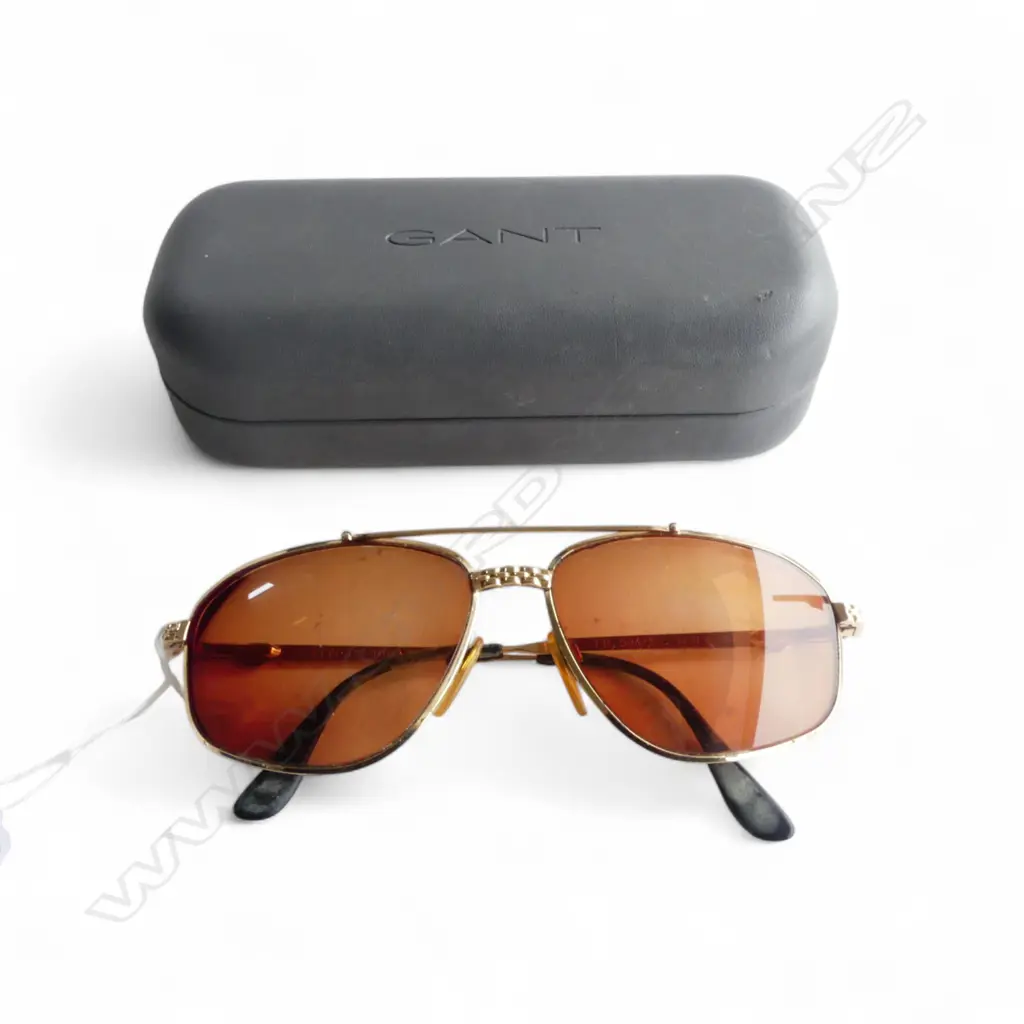 ETTORE BUGATTI SUNGLASSES - PRESCRIPTION LENS, SOME WEAR Image 1++