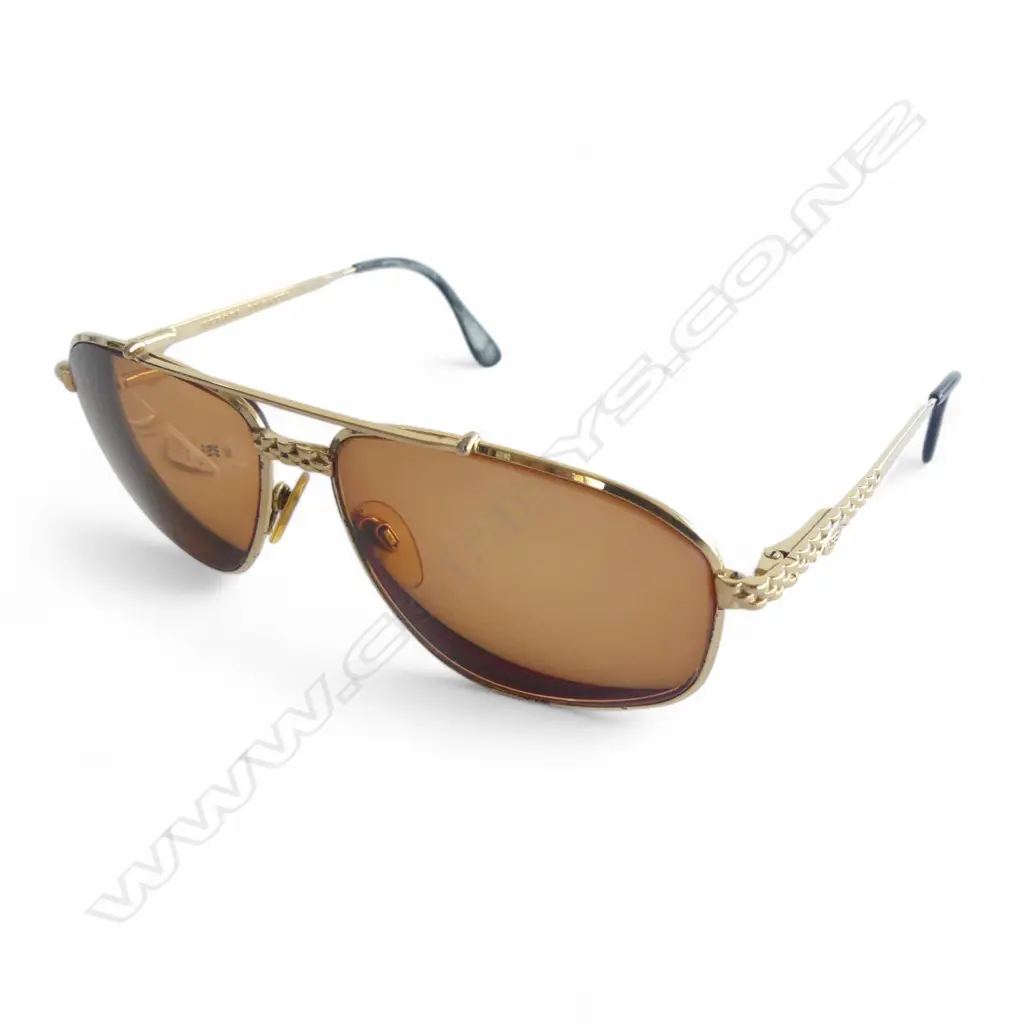 ETTORE BUGATTI SUNGLASSES - PRESCRIPTION LENS, SOME WEAR Image 1++