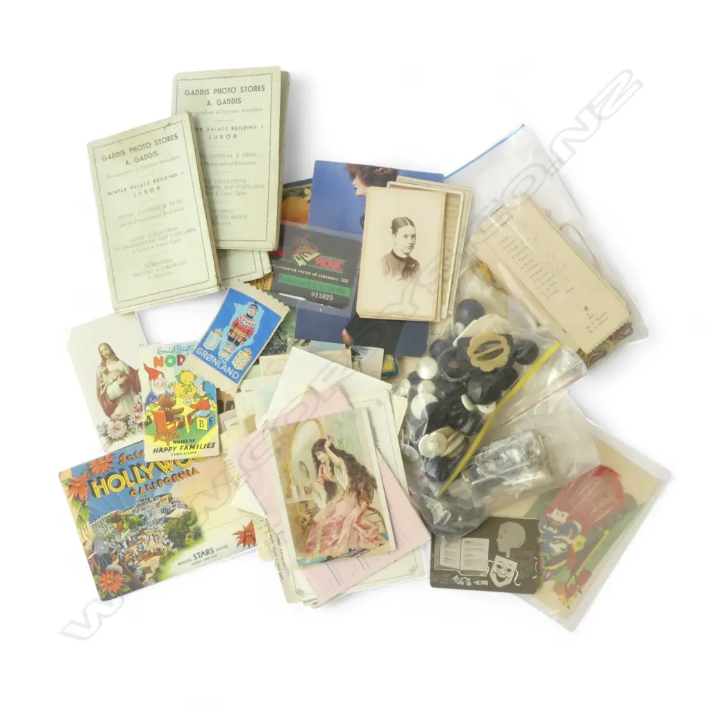 POSTCARDS, BUTTONS ETC Image 1++