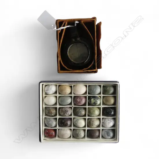MINI STONE EGGS L.25mm + COMPASS, BOTH BOXED