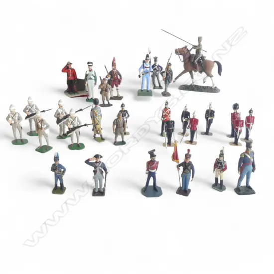 ASST. MODELS Incl. VINTAGE ARTICULATED BRITISH SOLDIERS H.60mm