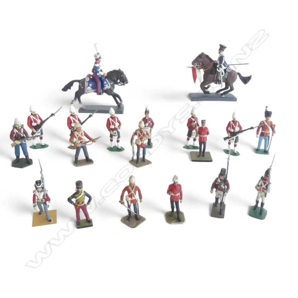 ASST. LEAD/METAL TOY SOLDIERS Image 1++