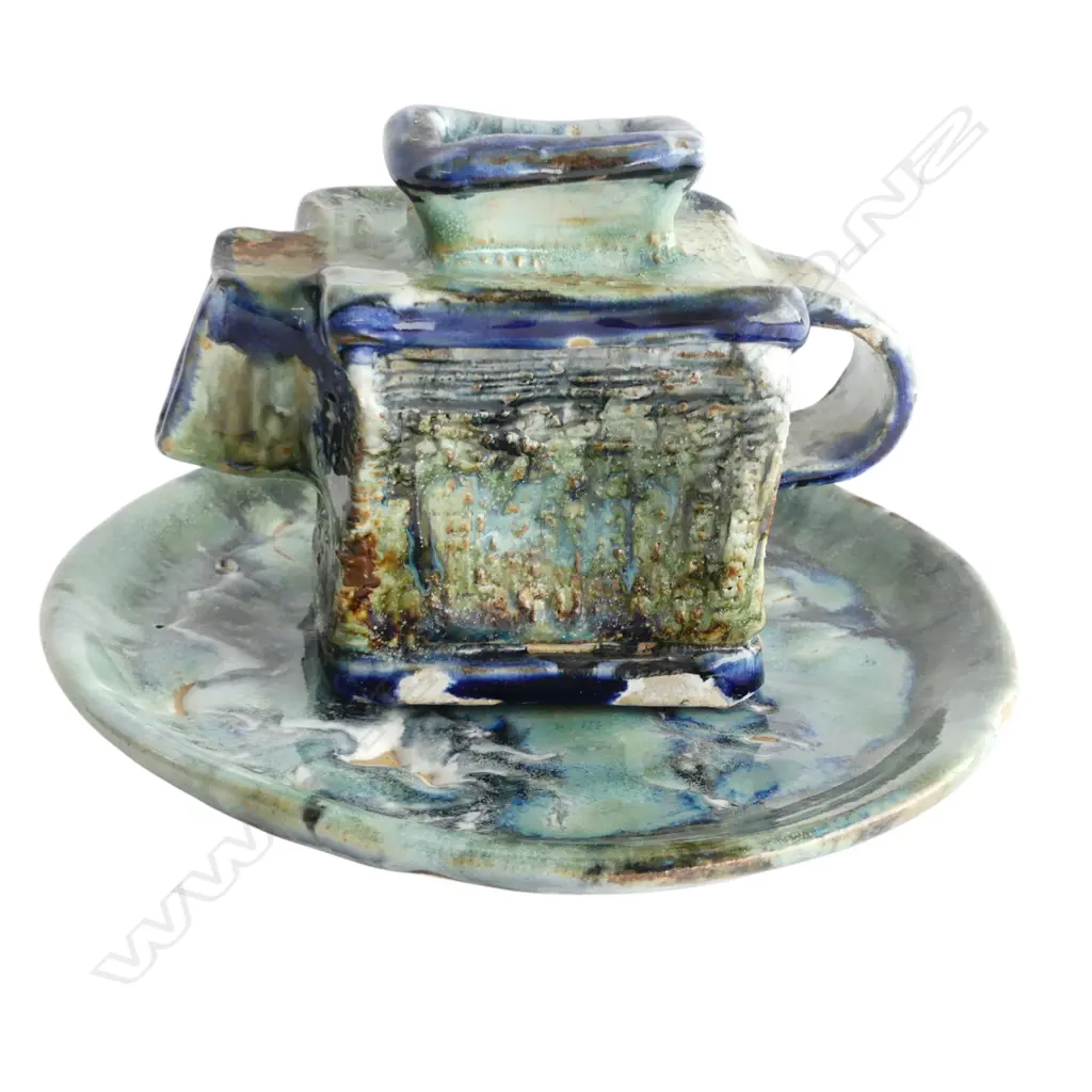 STUDIO POTTERY MUG & PLATE SET Image 1++