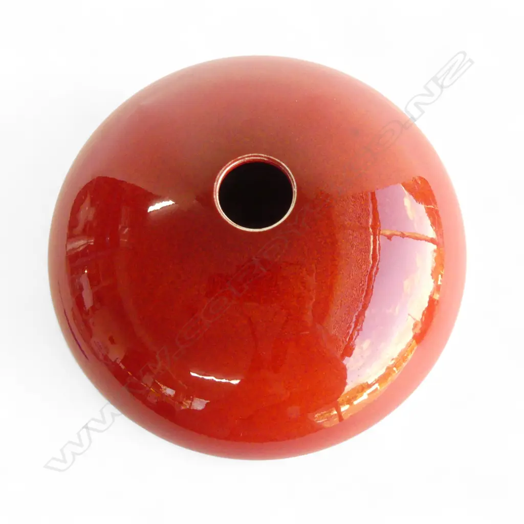 PETER COLLIS - RED GLAZED ORB VASE DIA. 190MM  Image 1++