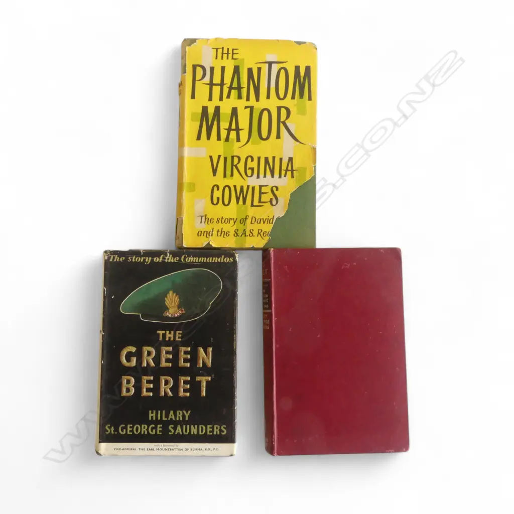 THREE WAR BOOKS; THE RED BERET, GREEN BERET + THE PHANTOM MAJOR Image 1++