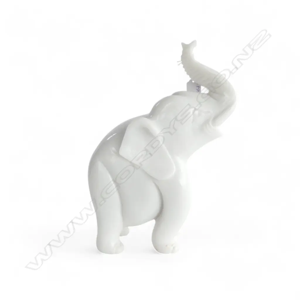 HEAVY WHITE QUARTZ ELEPHANT H.320mm trunk repaired Image 1++