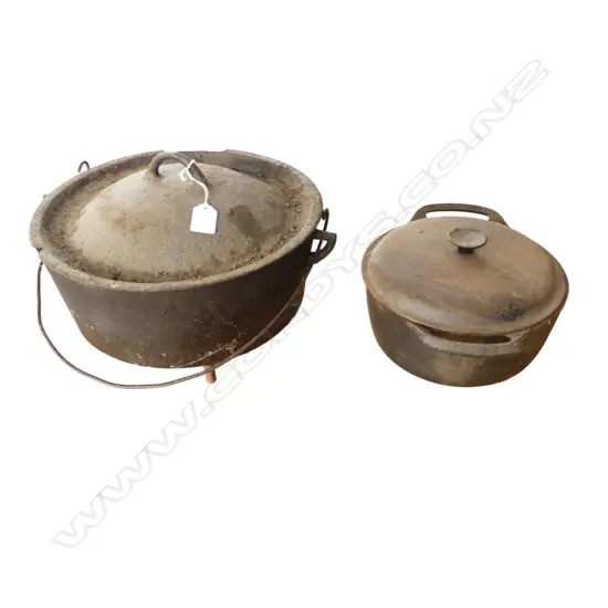 2 VINTAGE CAST IRON CAMP OVENS Dia.320 & 230mm (LARGER LID WITH FAULTS)