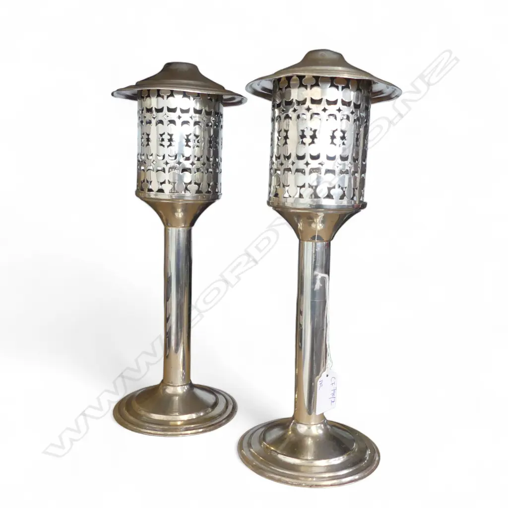 PR EP CAMPAIGN CANDLES H.320mm Image 1++