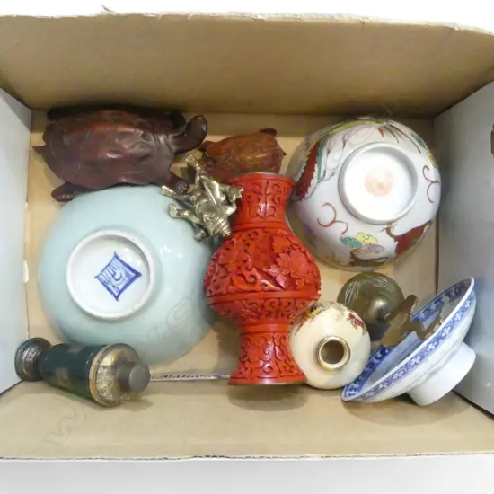TRAY OF 11 ORIENTAL COLLECTABLES BOWLS DIA130 VASES WOOD BRASS ETC