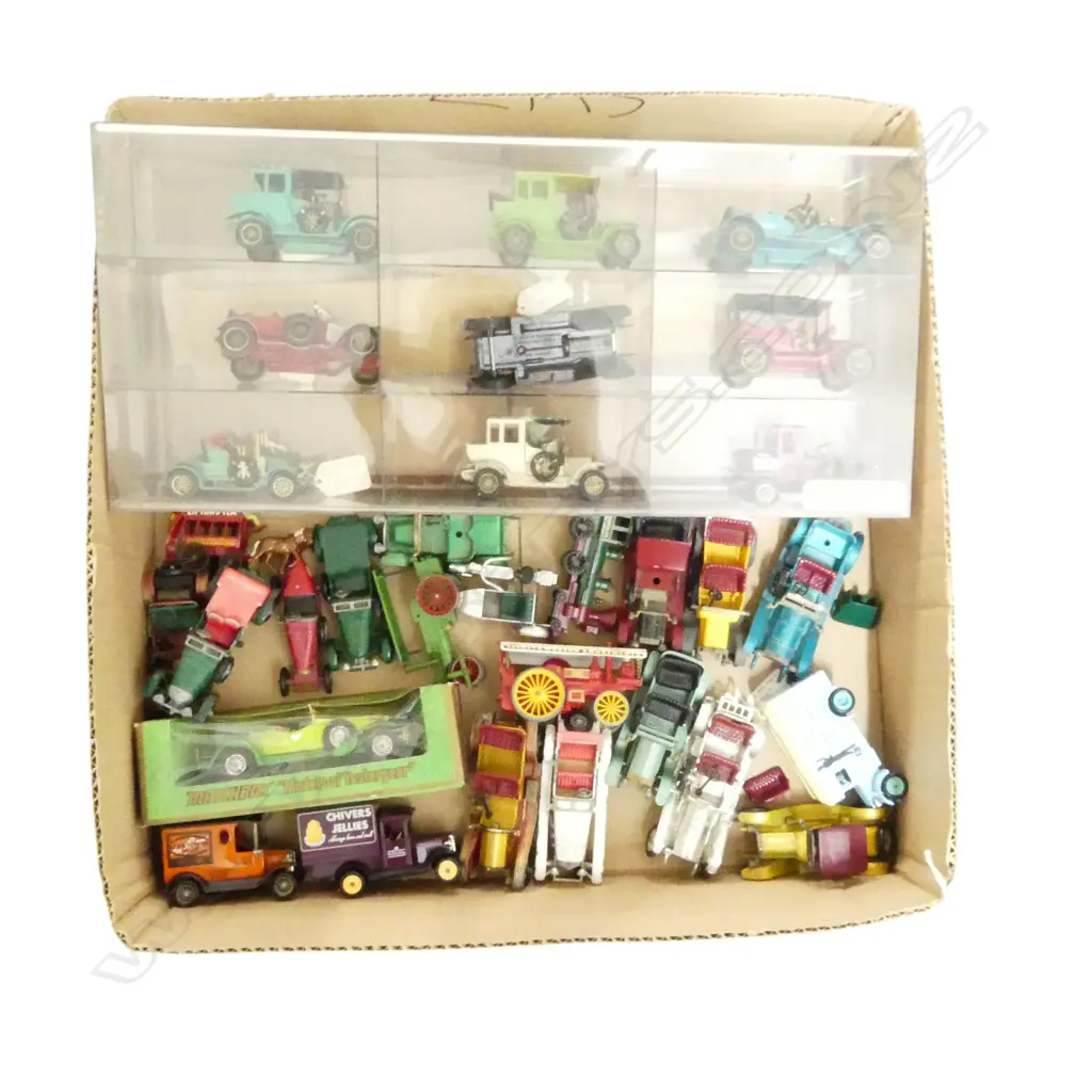 ASST. MODEL CARS, MATCHBOX / LESNEY 'MODELS OF YESTERYEAR' Image 1++