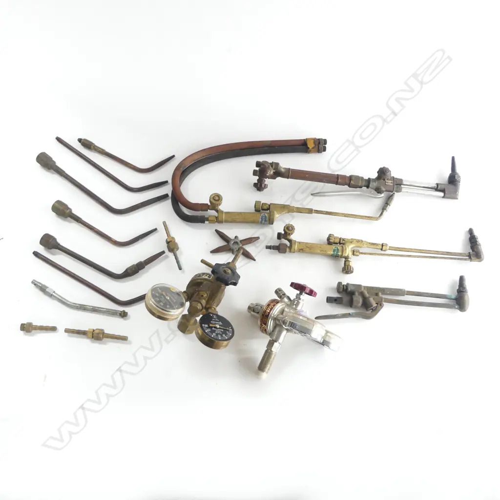ASST. VINTAGE GAS TOOLS, ATTACHMENTS etc Image 1++