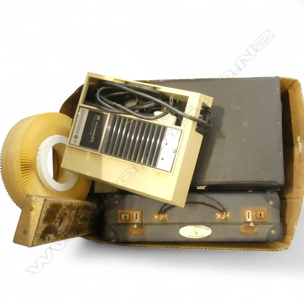 3 PROJECTORS ETC Image 1++
