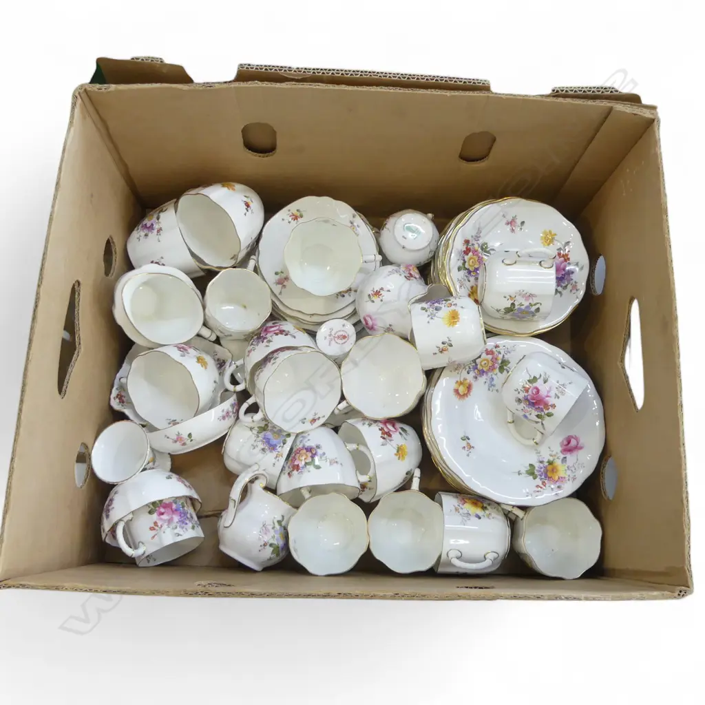 ROYAL CROWN DERBY 'DERBY POSIES' Image 1++