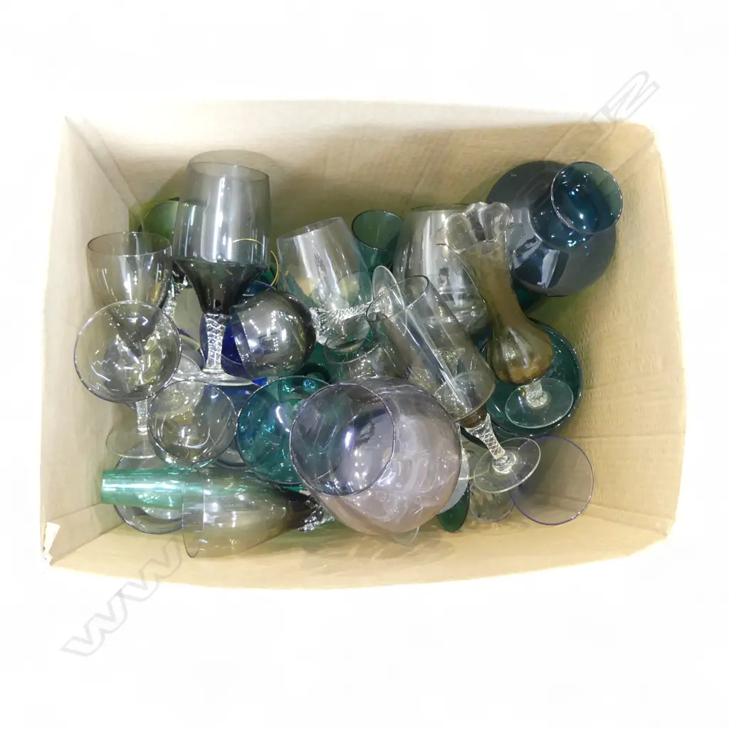 ASST. ART GLASS Image 1++