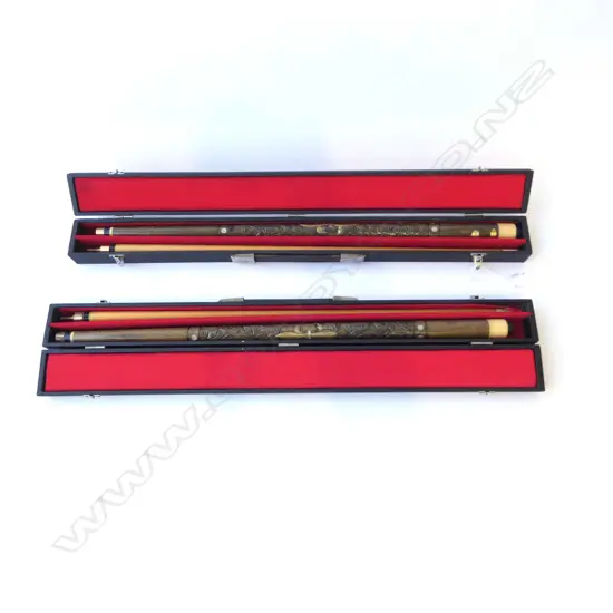 2 VINTAGE CAVED WOOD POOL CUES L.1460mm