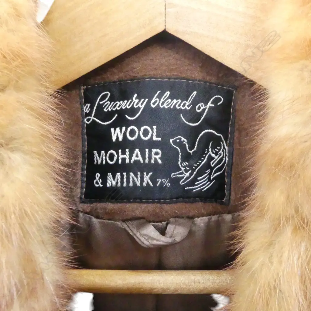 VINTAGE MOHAIR & MINK COLLARED FULL LENGHT JACKET LIGHT BROWN COLOUR SMALL SIZE Image 1++