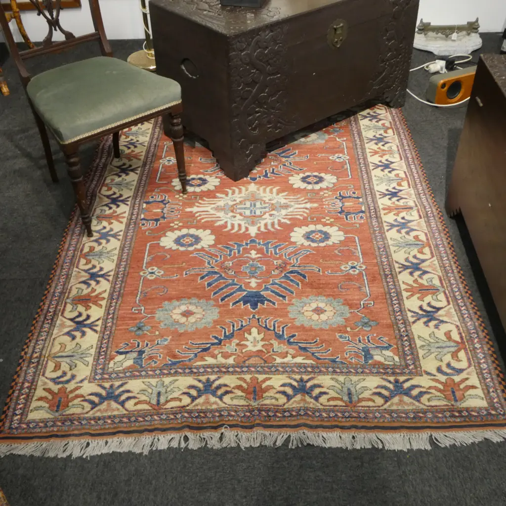 HAND KNOTTED ALL WOOL RUG 1830x1330mm Image 1++