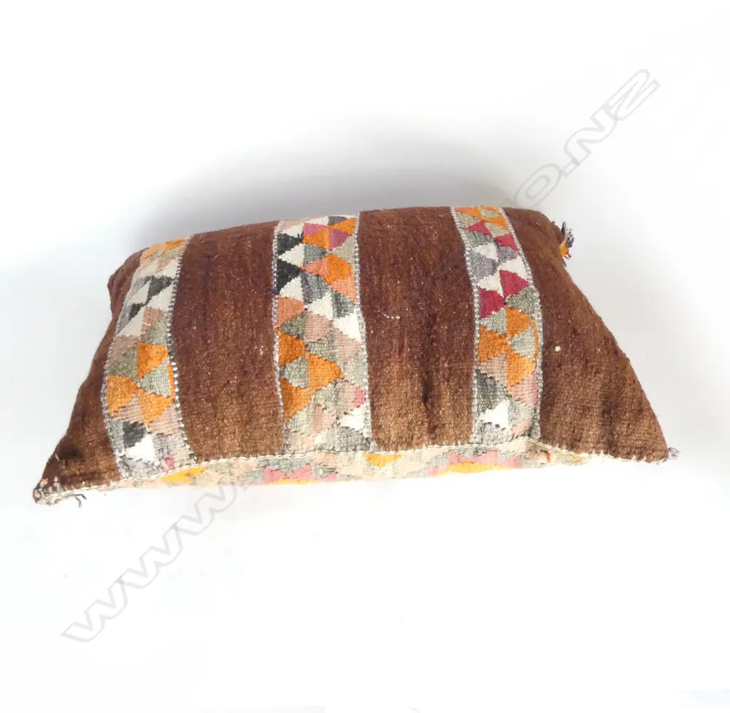KILIM CUSHION 750x430mm Image 1++