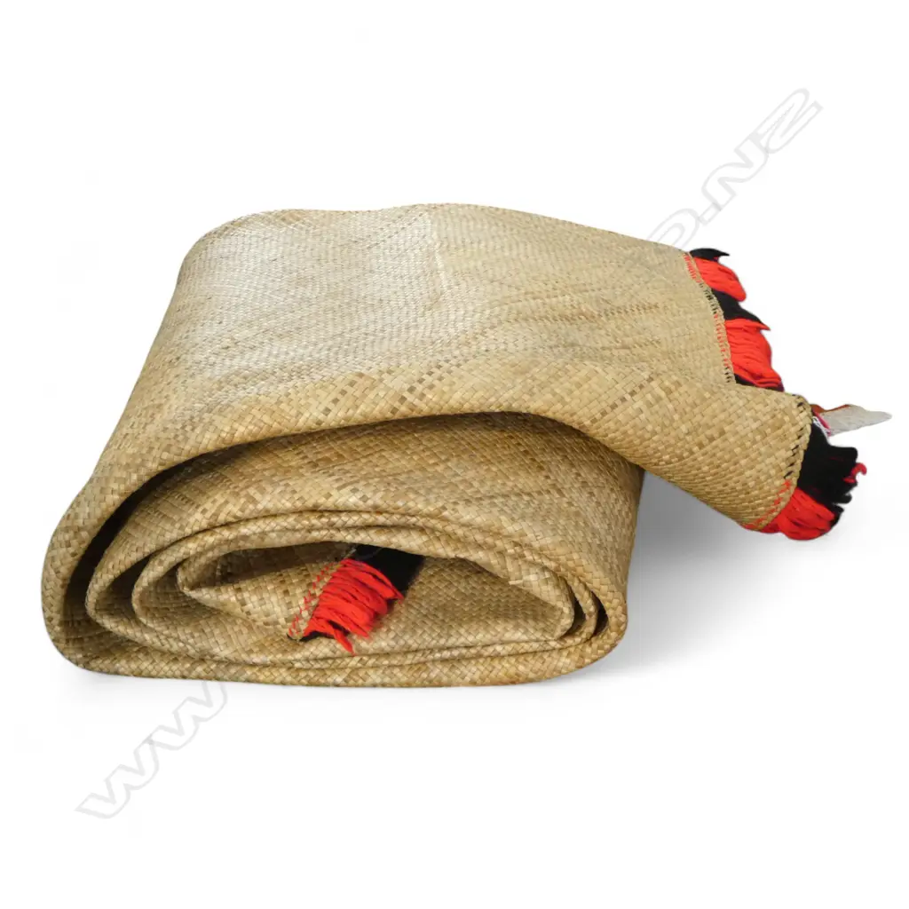 LARGE PACIFIC ISLAND WOVEN FLAX SLEEPING MAT RED & BLACK WOOL FRINGE  L4600 W2400 Image 1++