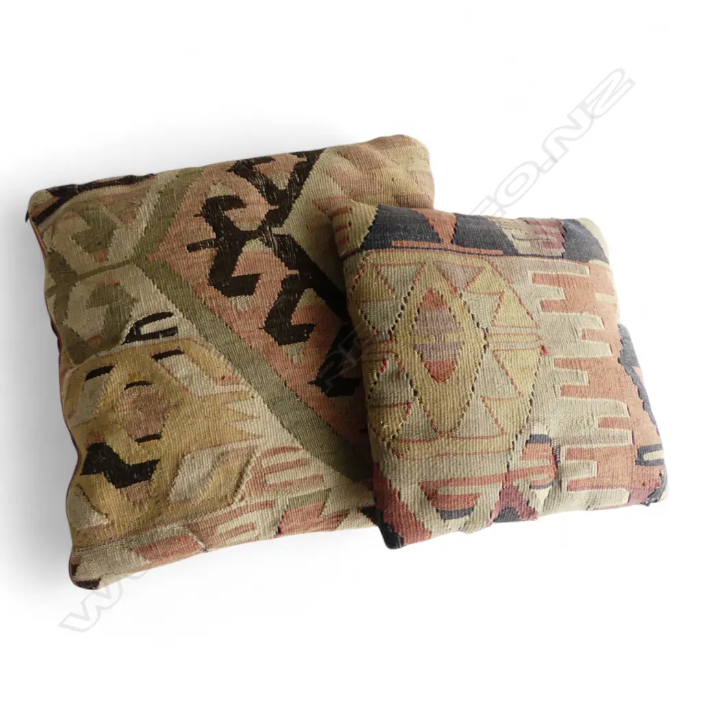2 KELIM CUSHIONS, WORN 470x490mm Image 1++