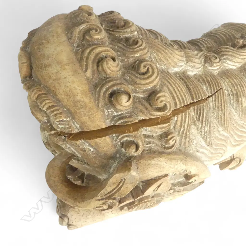 OLD CARVED WOODEN SHISHI 400 X 220 X 200MM Image 1++