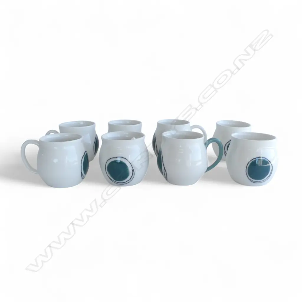 SET OF 8 NZ POTTERY SOUP MUGS’ SMC’ BY SUZANNE MCALLEN, H.95MM Image 1++