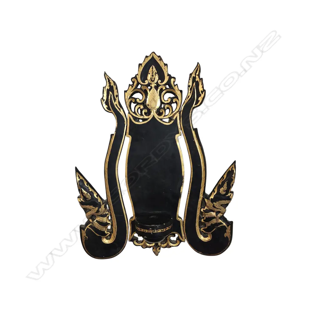 LACQUERED WALL HANGING SHRINE 400 x 320 mm Image 1++