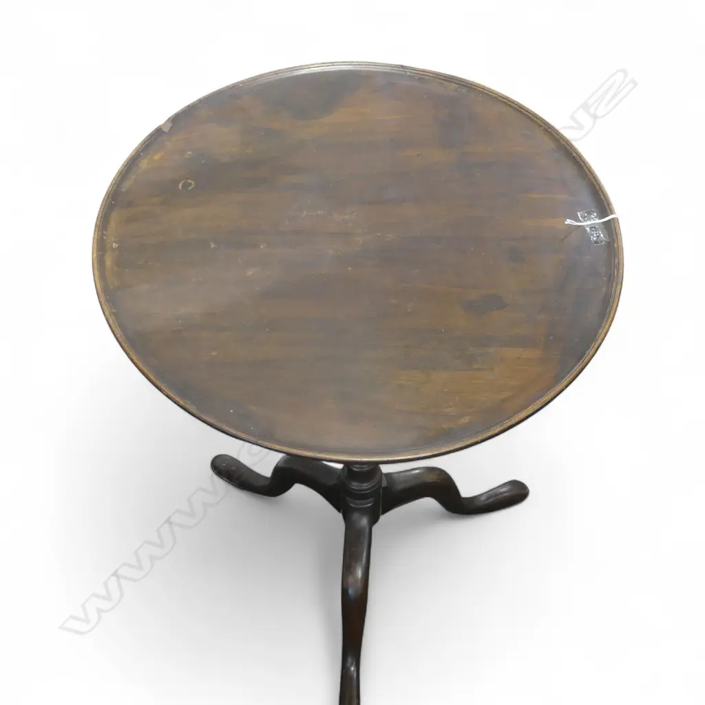 GEORGIAN MAHOGANY TILT TOP WINE TABLE 545mm dia H.730mm Image 1++