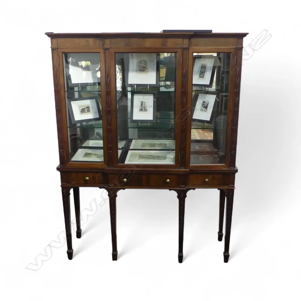 LG GLAZED BREAKFRONT DISPLAY CABINET 1295x405x1675mm Image 1++