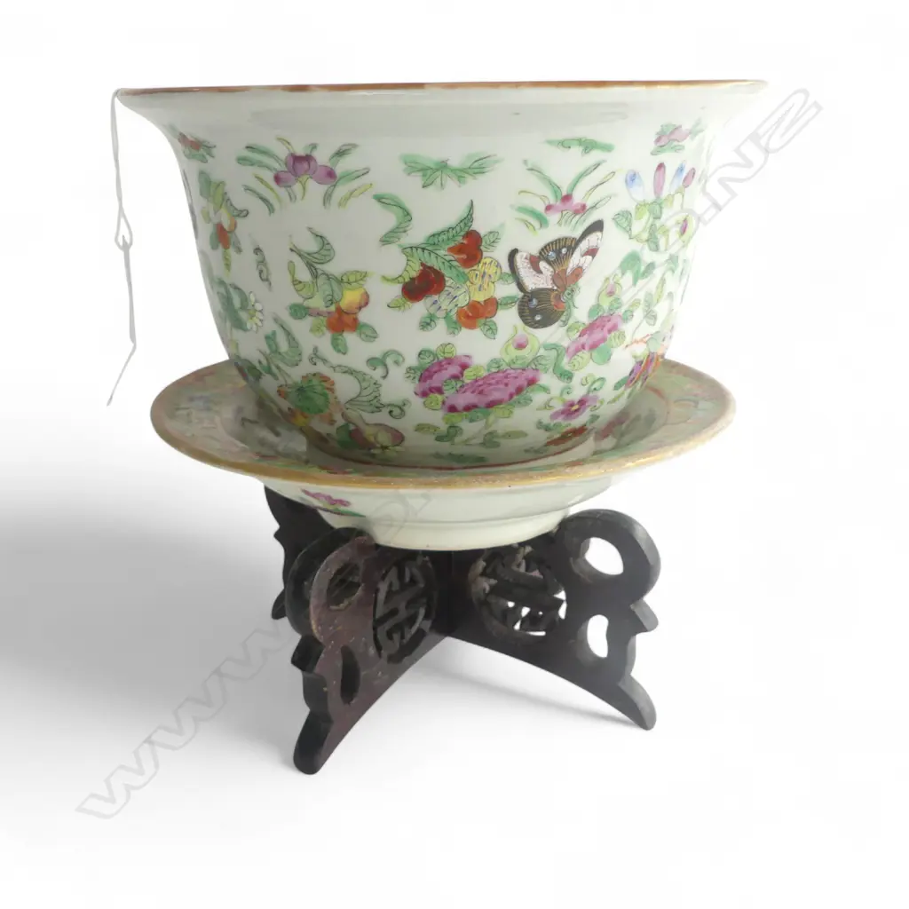 ANTIQUE CHINESE FAMILLE ROSE PLANTER ON CARVED WOOD STAND H220 DIA 220MM Image 1++
