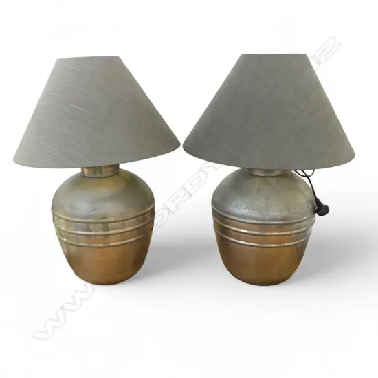 PR MODERN TABLE LAMPS; SILVER METAL BASES H.710mm