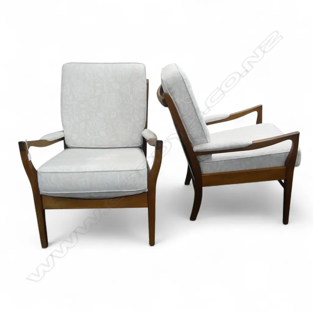 PR MID CENTURY ARMCHAIRS Image 1++