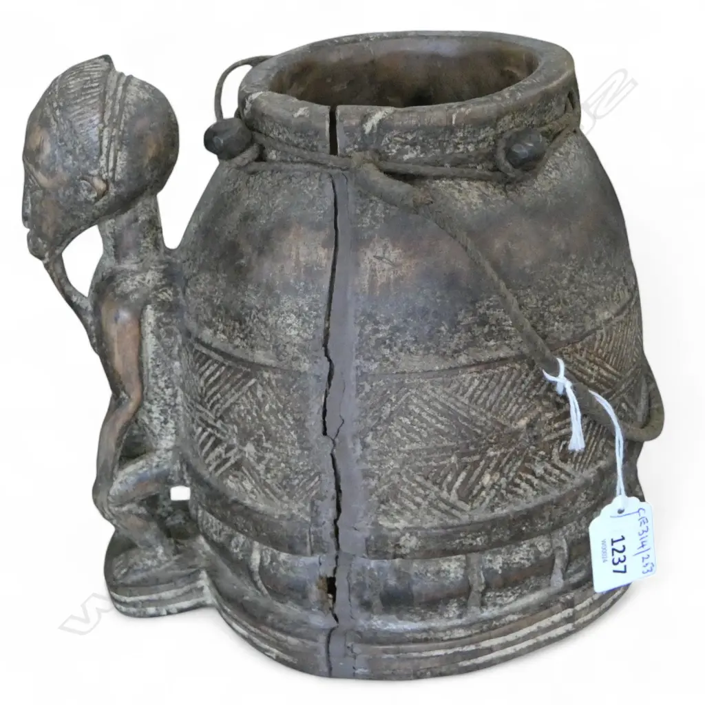 ETHNIC ANTIQUE WOOD CARVED STORAGE VESSEL H200MM Image 1++