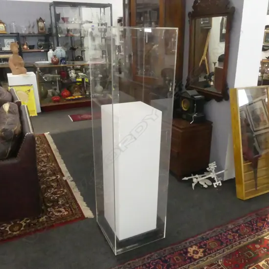 INCASED PERSPEX DISPLAY TOWER H1520 W400MM