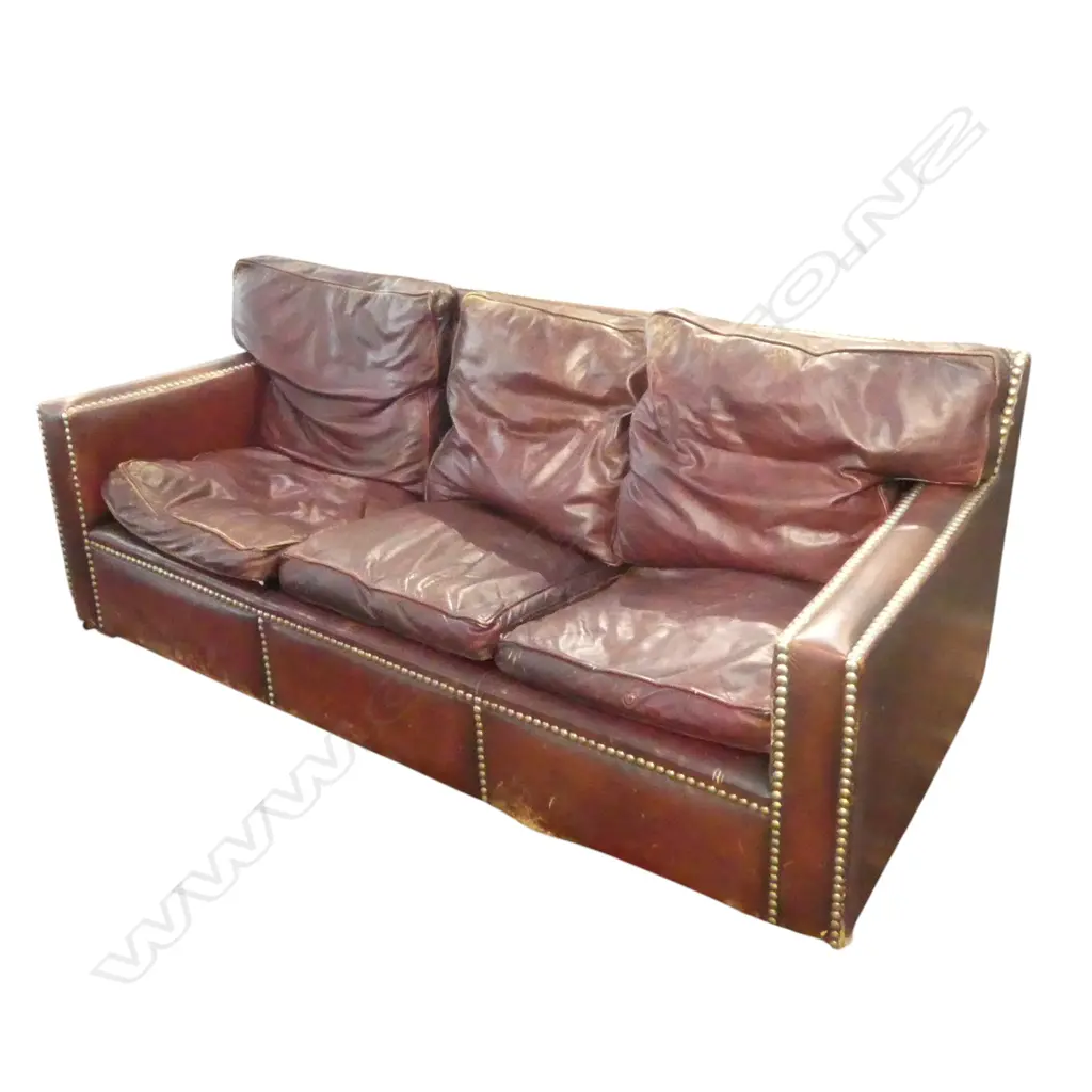 LEATHER SOFA 2000x900x770mm & PR ARMCHAIRS, FAULTS Image 1++